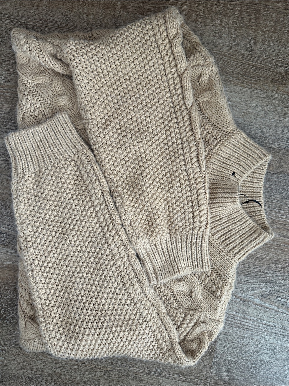 Women's Cream Cable & Seed Stitch Knit Sweater